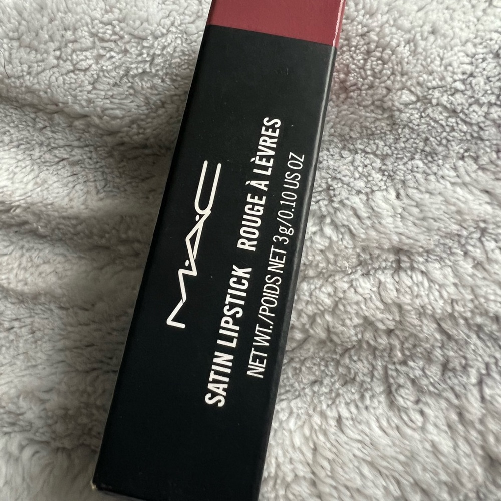 Mac cosmetics lipstick Brave